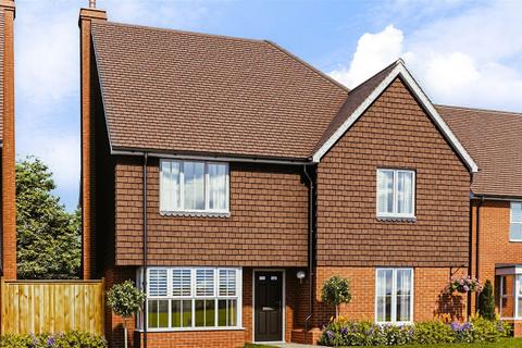 4 bedroom detached house for sale, Maple Leaf Drive, Liberty View, Lenham, Maidstone, Kent