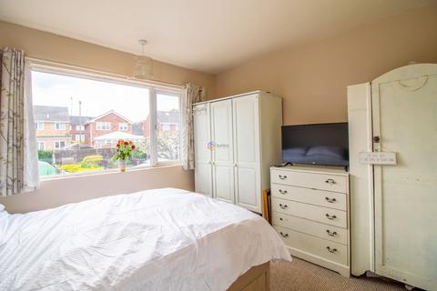 11 Normanton Grove, Sheffield, S13 7BE
