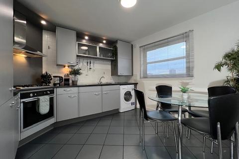 3 bedroom flat to rent, Links Road, Aberdeen AB24