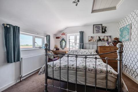 4 bedroom end of terrace house for sale, Nr Cumnor,  Oxfordshire,  OX2