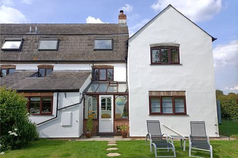 4 bedroom end of terrace house for sale, Tewkesbury, Gloucestershire