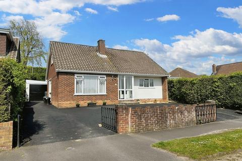 4 bedroom chalet for sale, Lanehays Road, Hythe, SO45