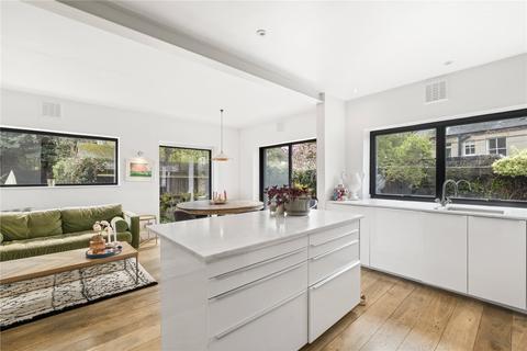 4 bedroom detached house for sale, Beechcroft Road, London, SW17