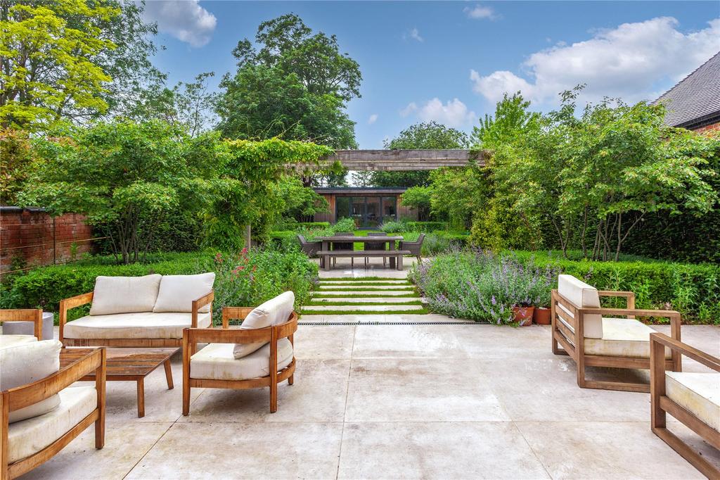 Patio/Garden