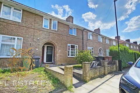 2 bedroom terraced house to rent, Glenbow Road, Bromley BR1