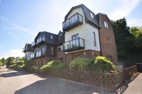 3 bedroom apartment to rent, The Priory, East Farleigh, ME15