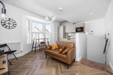 1 bedroom flat to rent, Booker Street, Hove