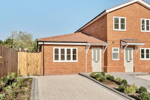 2 Lower Nursery, Ascot, SL5 0PA