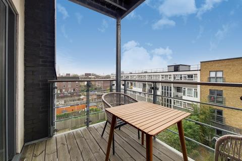 1 bedroom apartment to rent, 1, Heath Place, London, E3