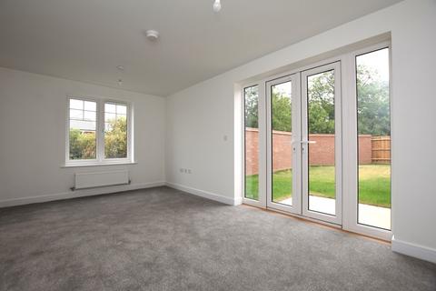 3 bedroom detached house to rent, Cabinhill Road, Nuneaton