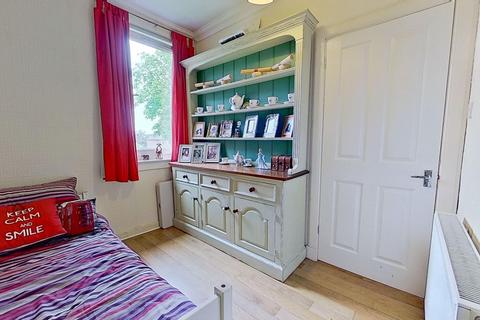 385 Calder Road, Edinburgh, EH11 4AJ
