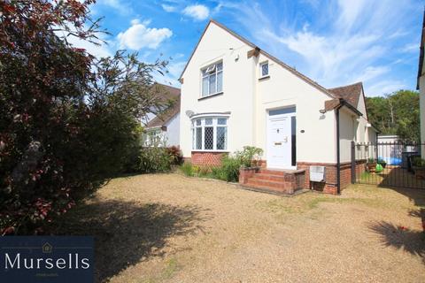 4 bedroom detached house for sale, Napier Road, Poole BH15