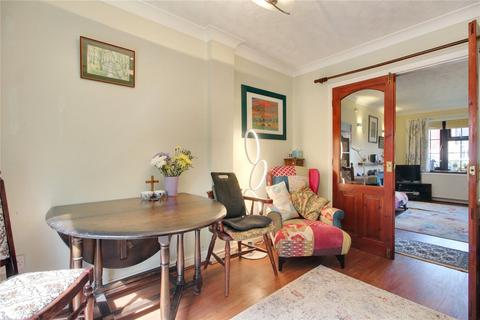 8 Badger Close, Mulbarton, Norwich, NR14 8NT