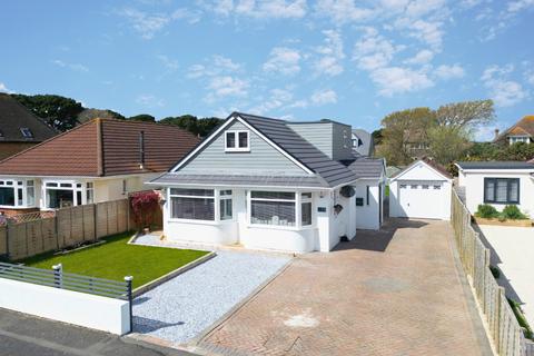 4 bedroom chalet for sale, Naish Road, Barton On Sea BH25
