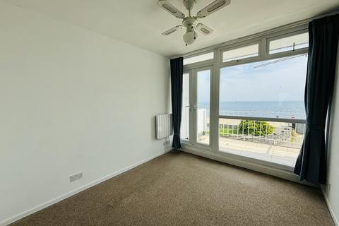 1 bedroom flat to rent, Beachfield Court, Penzance