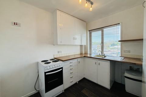 1 bedroom flat to rent, Beachfield Court, Penzance