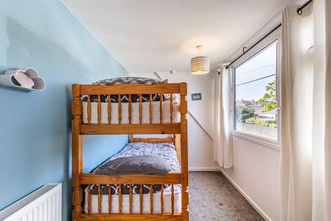 Camelot, 6 Cliff Road, Overstrand, Cromer, NR27 0PP