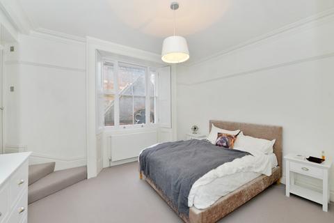 1 bedroom apartment to rent, Manson Place, South Kensington SW7