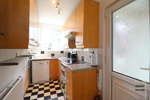760 Hanworth Road, Hounslow, TW4 5NU