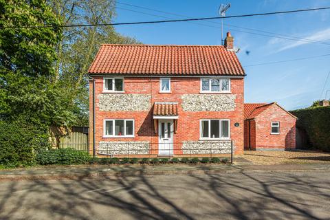 3 bedroom cottage for sale, Immaculate Detached House in East Rudham