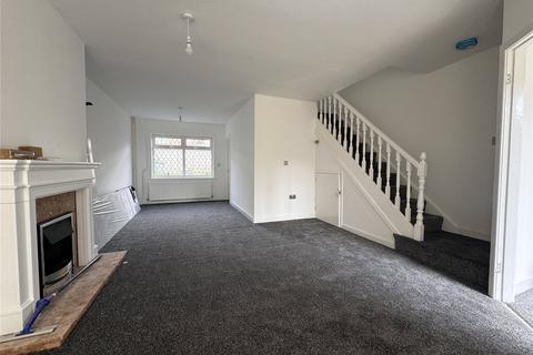 3 bedroom terraced house to rent, Mountain Ash, Lancashire OL12
