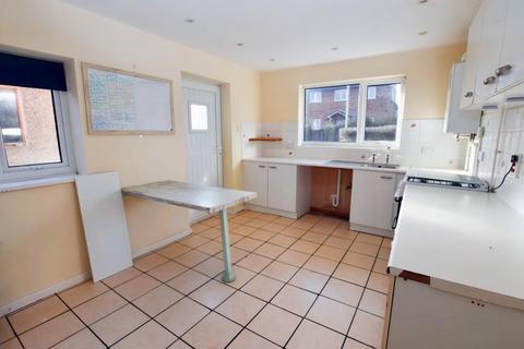 undefined, Manor Gardens, Market Drayton