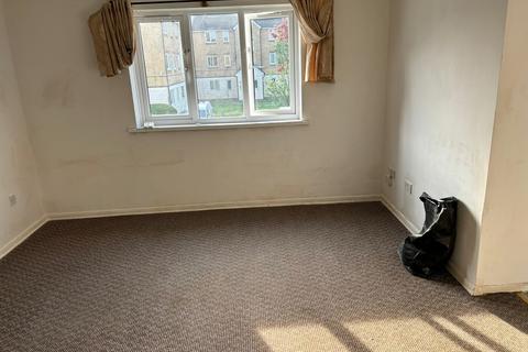 2 bedroom flat to rent, Explorer Drive, Watford WD18