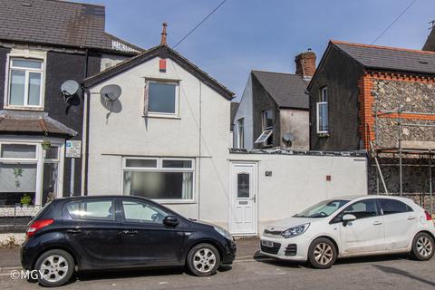 2 bedroom semi-detached house to rent, Atlas Road, Canton, Cardiff