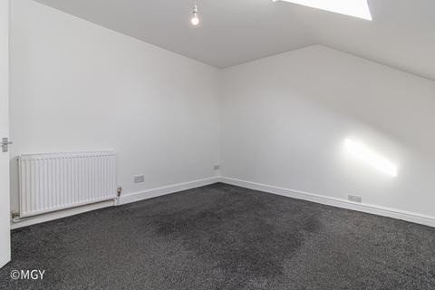 2 bedroom semi-detached house to rent, Atlas Road, Canton, Cardiff