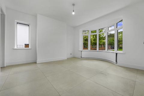 undefined, Dan-y-coed, Caerphilly