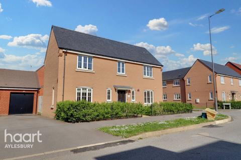 4 bedroom detached house for sale, Ox Ground, Aylesbury