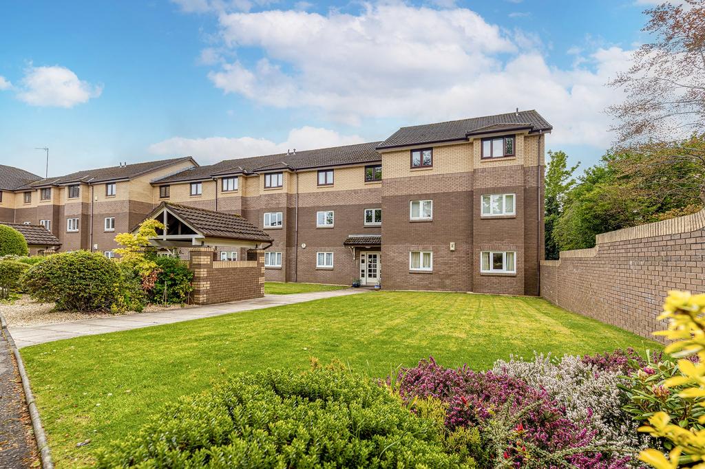 Braemar Court, Hazelden Gardens... 2 bed apartment for sale £200,000