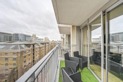 2 bedroom flat to rent, Horizon Building, Canary Wharf, London, E14