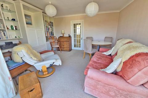2 bedroom apartment for sale, Weppons, Shoreham-by-Sea BN43