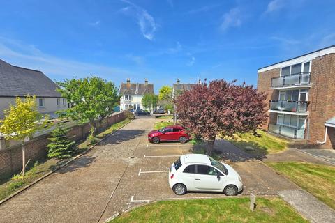 2 bedroom apartment for sale, Weppons, Shoreham-by-Sea BN43