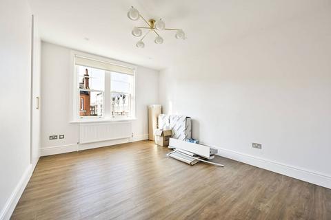 5 bedroom flat to rent, Charleville Road, Barons Court, London, W14
