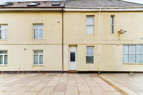4 bedroom terraced house to rent, Frederick Street West, Plymouth PL1