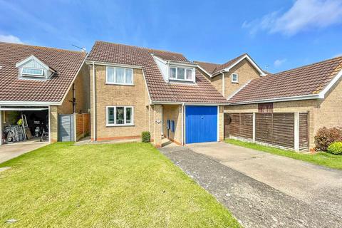 4 bedroom detached house for sale, Marian Way, Waltham, N.E Lincolnshire, DN37