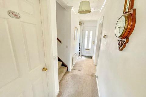 23 Marian Way, Waltham, Grimsby, DN37 0XN