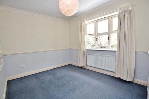 2 bedroom end of terrace house for sale, Alexandra Gardens, Woking GU21