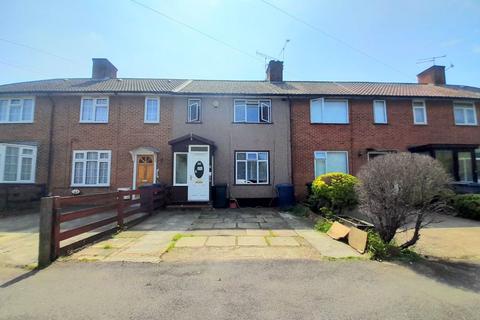 4 bedroom house for sale, The Meads, Edgware