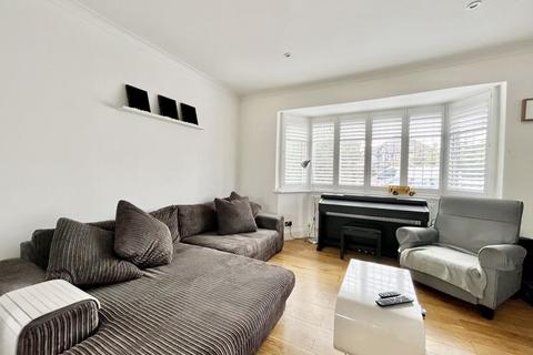7 Lodge Lane, Bexley, DA5 1DJ