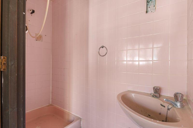 En Suite Shower