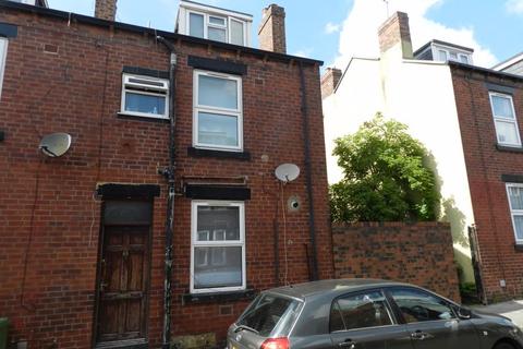 2 bedroom terraced house for sale, Autumn Place, Leeds