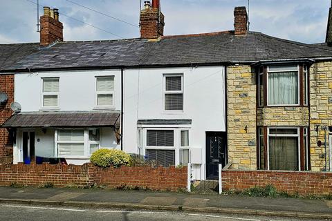 2 bedroom terraced house for sale, Banbury Road, Brackley