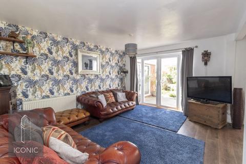 3 bedroom detached bungalow for sale, Grove Avenue, New Costessey, Norwich