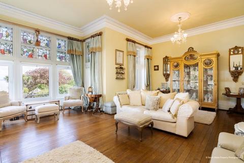 4 bedroom semi-detached house for sale, Bridgeman Road, Penarth
