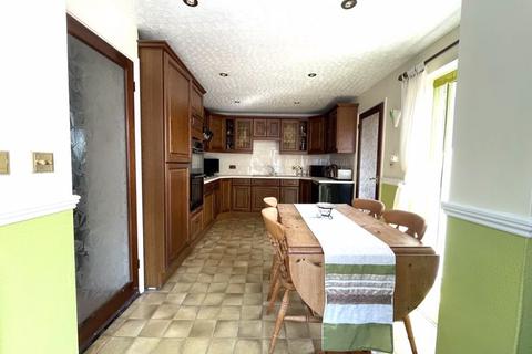 3 bedroom semi-detached house for sale, Horsham Road, Cranleigh