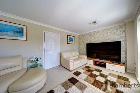4 bedroom terraced house for sale, Hedgerow Close, Greenlands, Redditch