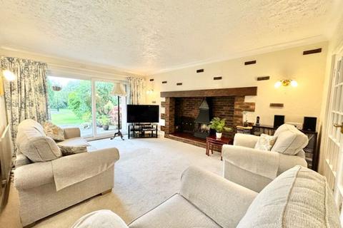 5 bedroom detached house for sale, HIGH STREET, WALTHAM